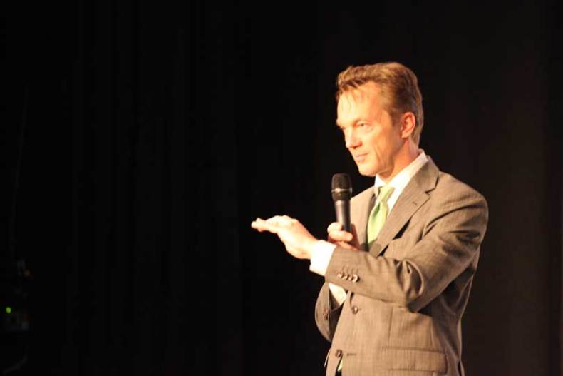 Wim Pijbes, General Director of the Rijksmuseum, giving his talk entitled 'The question is not what a country can do for a museum, but what a museum can do for a country' on Saturday 8 February 2014.