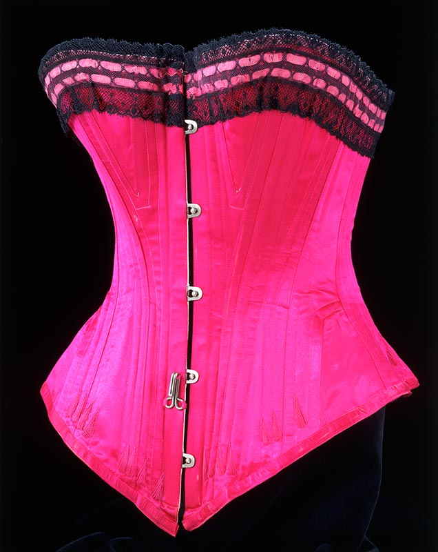 Silk satin, lace and whalebone corset (1890–95)