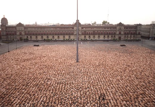Mexico City 3 (Zócalo, MUCA/UNAM, 2007), Spencer Tunick