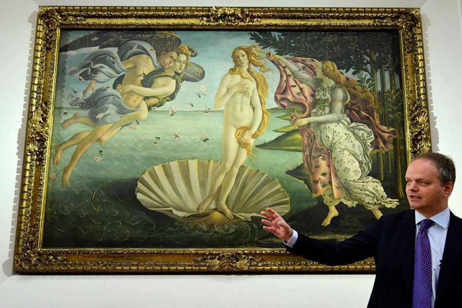 Uffizi director Eike Schmidt in front of Botticelli’s Birth of Venus, at the reopening of the gallery’s room dedicated to the artist in 2016.