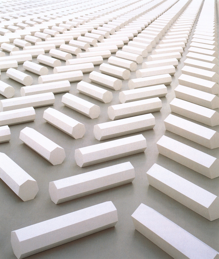 The 2000 Sculpture (1992), Walter De Maria.